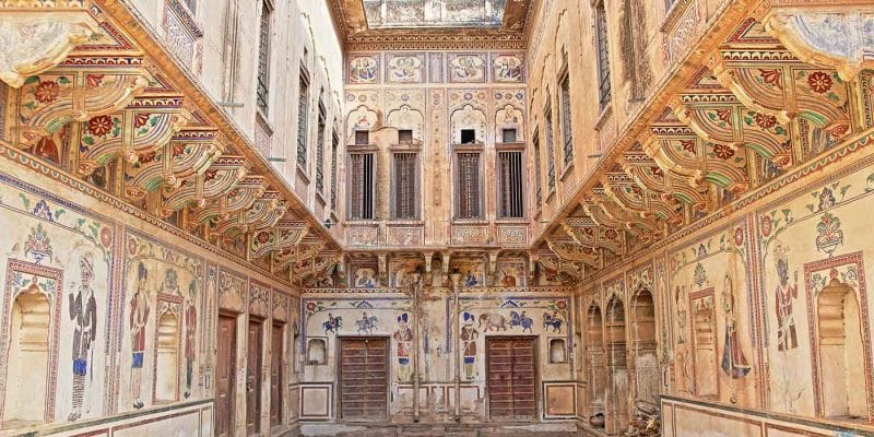 Top 10 Must-Visit Places in Rajasthan